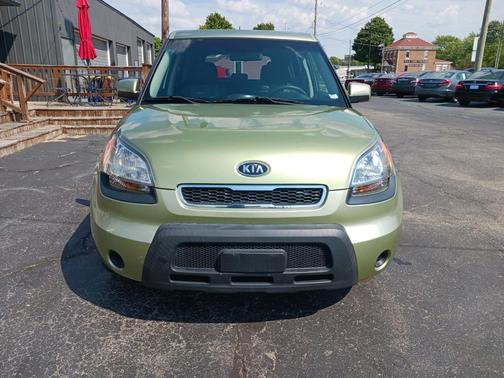 2011 Kia Soul +