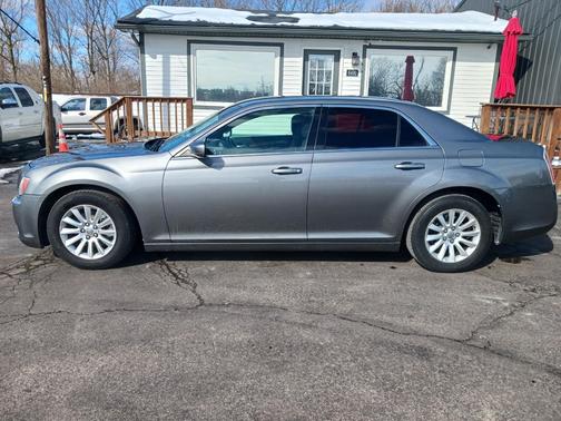 2012 Chrysler 300 S