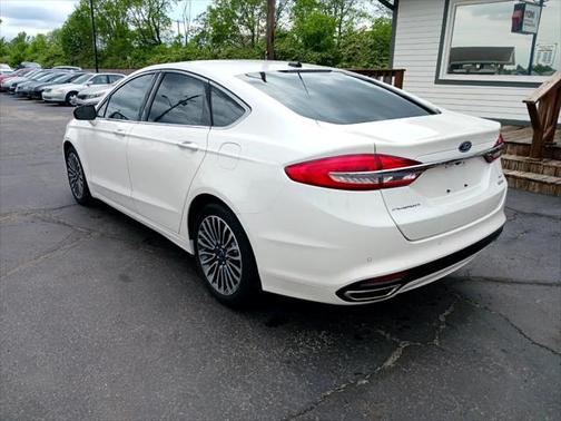 2017 Ford Fusion SE