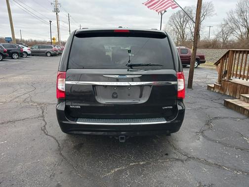 2014 Chrysler Town & Country Limited
