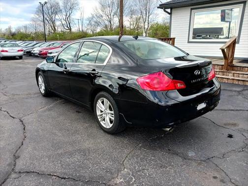 2013 INFINITI G37x Base