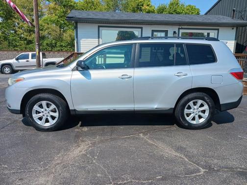 2012 Toyota Highlander SE