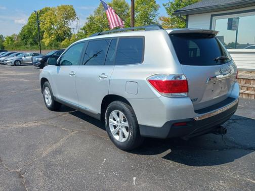 2012 Toyota Highlander SE