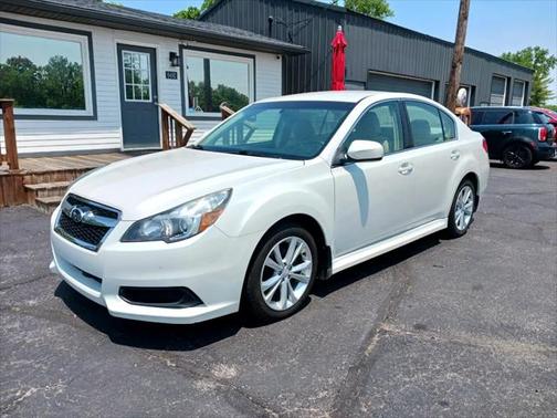 2013 Subaru Legacy Premium