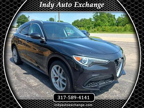 Vulcano Black Metallic 2018 Alfa Romeo Stelvio Base