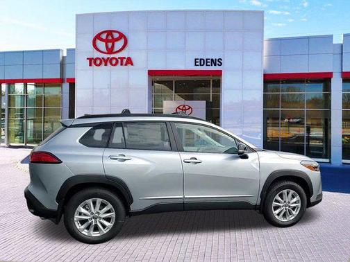 2025 Toyota Corolla Cross LE