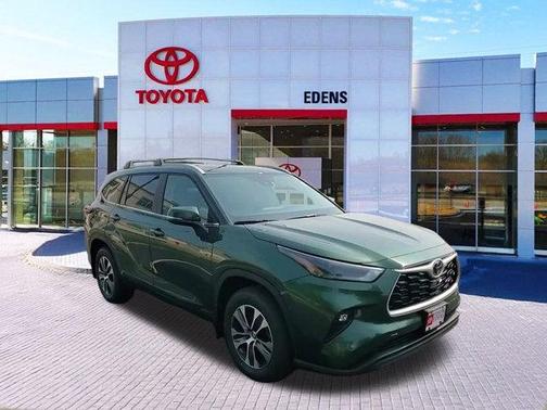 2025 Toyota Highlander XLE