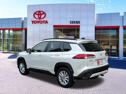 2025 Toyota Corolla Cross LE