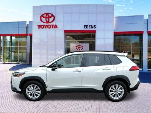 2025 Toyota Corolla Cross LE