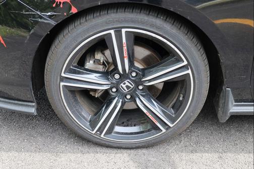 Crystal Black Pearl 2024 Honda Accord Hybrid Sport