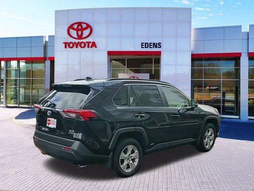 2020 Toyota RAV4 Hybrid XLE