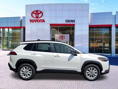 2025 Toyota Corolla Cross LE