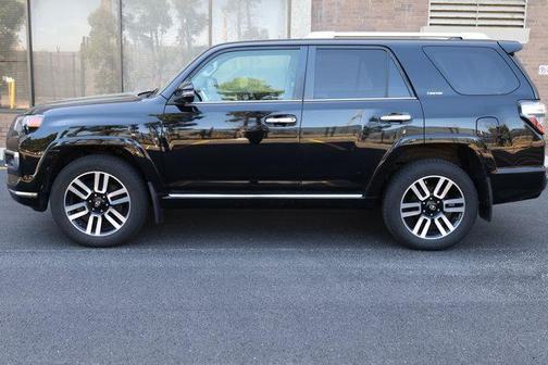 Midnight Black Metallic 2019 Toyota 4Runner Limited