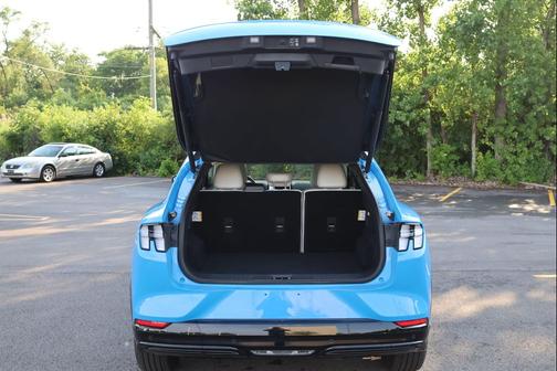 Grabber Blue Metallic 2023 Ford Mustang Mach-E Premium
