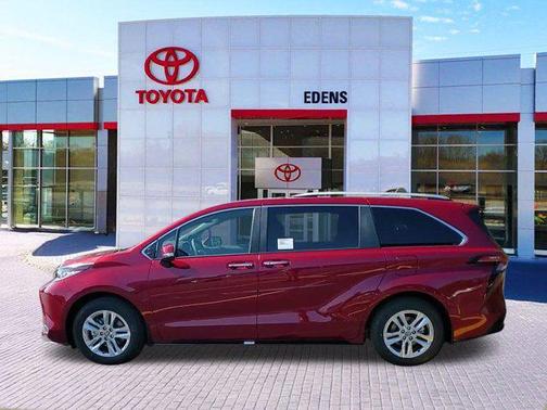 2025 Toyota Sienna Limited 7-Passenger