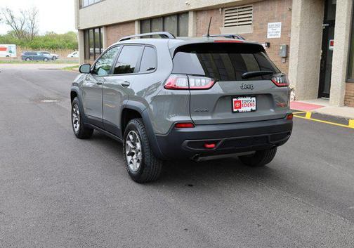 Sting-Gray Clearcoat 2022 Jeep Cherokee Trailhawk