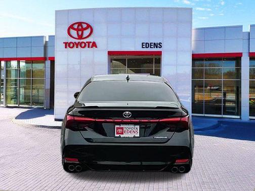 2022 Toyota Avalon Touring