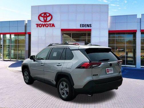 2022 Toyota RAV4 Hybrid LE