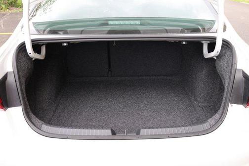 Pure White 2025 Volkswagen Jetta 1.5T S