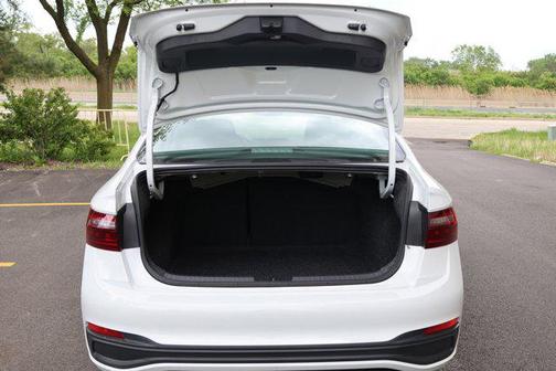 Pure White 2025 Volkswagen Jetta 1.5T S