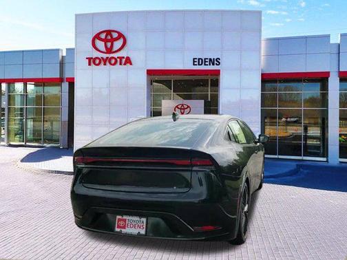 2025 Toyota Prius L