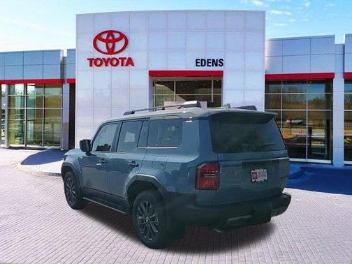 2025 Toyota Land Cruiser Base