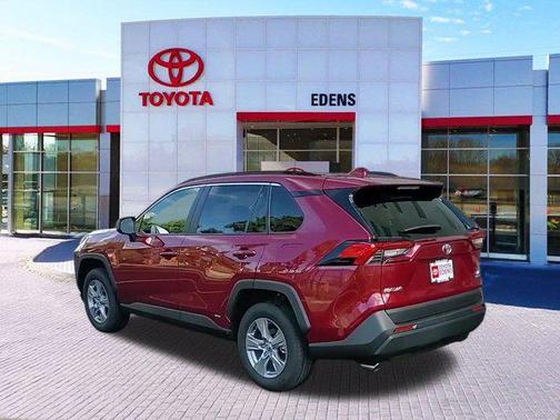2025 Toyota RAV4 Hybrid LE