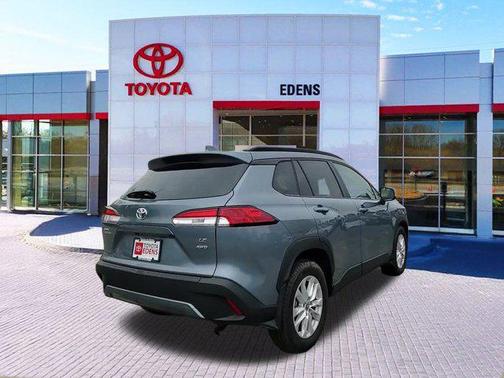 2024 Toyota Corolla Cross LE