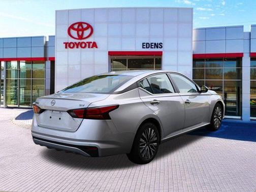 Brilliant Silver Metallic 2024 Nissan Altima 2.5 SV
