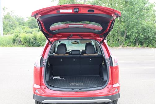 Barcelona Red Metallic 2016 Toyota RAV4 Limited