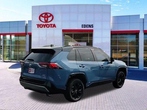 2023 Toyota RAV4 Hybrid SE