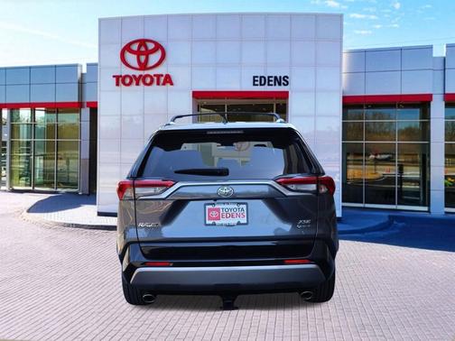 Magnetic Gray Metallic/Midnight Black Metallic 2025 Toyota RAV4 Hybrid SE