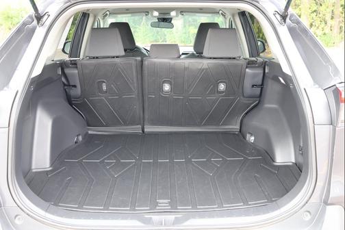 Magnetic Gray Metallic 2025 Toyota RAV4 XLE