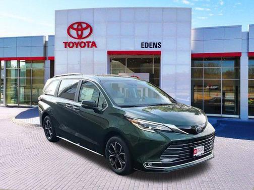2025 Toyota Sienna Platinum 7 Passenger