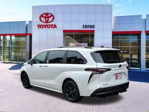 2026 Toyota Sienna Woodland Edition
