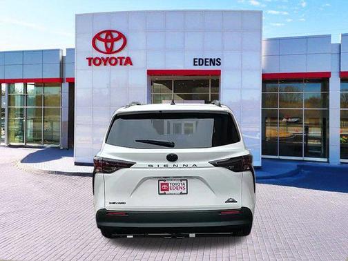 2026 Toyota Sienna Woodland Edition
