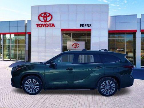 2025 Toyota Highlander Platinum