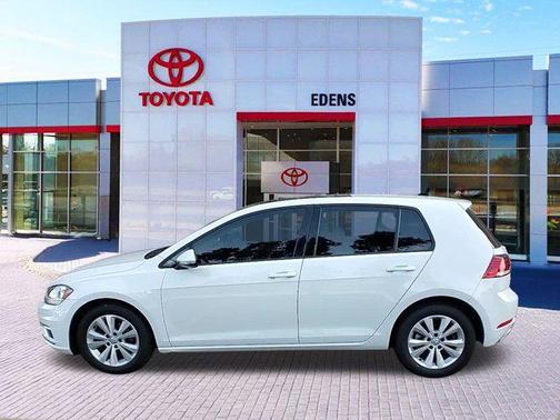 2018 Volkswagen Golf TSI S