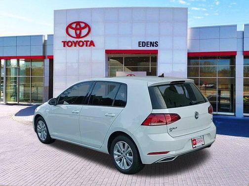 2018 Volkswagen Golf TSI S