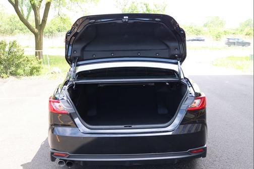 Midnight Black Metallic 2025 Toyota Camry SE