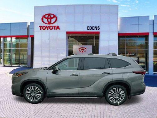 2026 Toyota Highlander Platinum