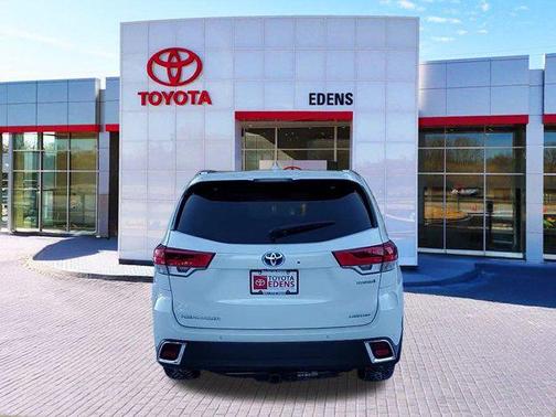 2019 Toyota Highlander Hybrid Platinum