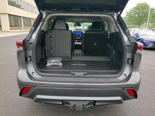 2025 Toyota Highlander Limited