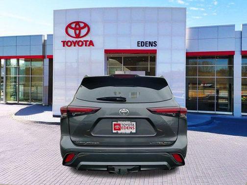 2025 Toyota Highlander Limited