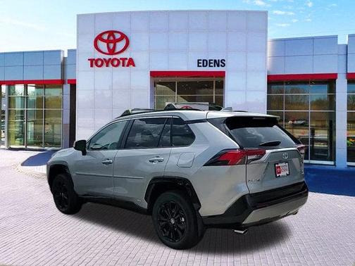 2025 Toyota RAV4 Hybrid SE