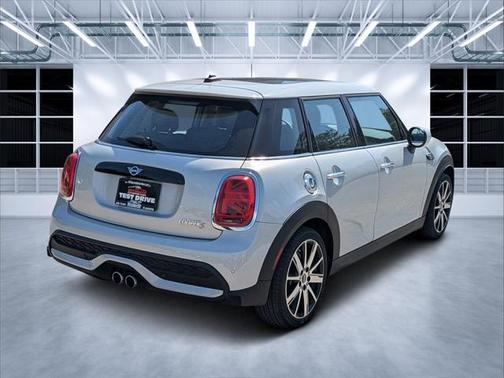 2023 MINI Hardtop Cooper S