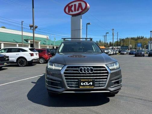 2019 Audi Q7 45 Premium Plus