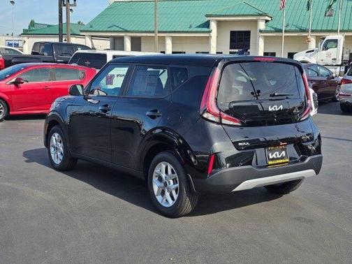 2025 Kia Soul S