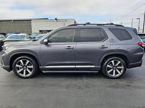 2023 Honda Pilot Elite