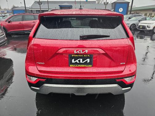 2024 Kia Niro EX Touring